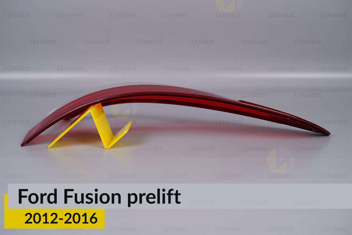 Скло заднього ліхтаря зовнішнє в крилі Ford Fusion (2012-2016) дорест праве
