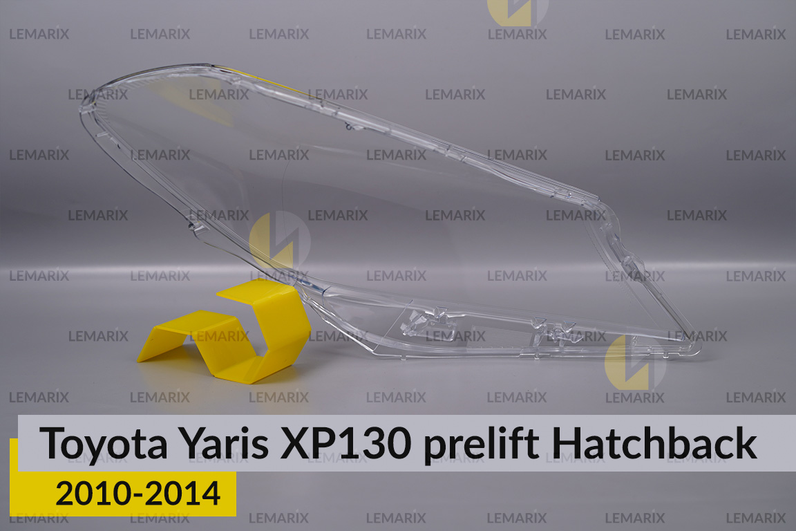 Стекло фары Toyota Yaris XP130 Hatchback (2010-2014) дорест левое
