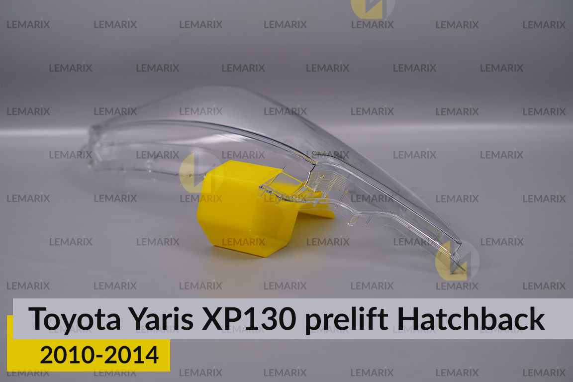 Стекло фары Toyota Yaris XP130 Hatchback (2010-2014) дорест левое