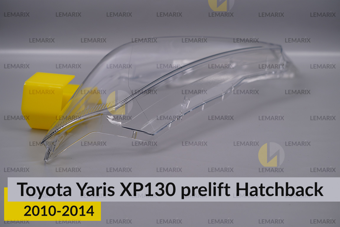Стекло фары Toyota Yaris XP130 Hatchback (2010-2014) дорест левое