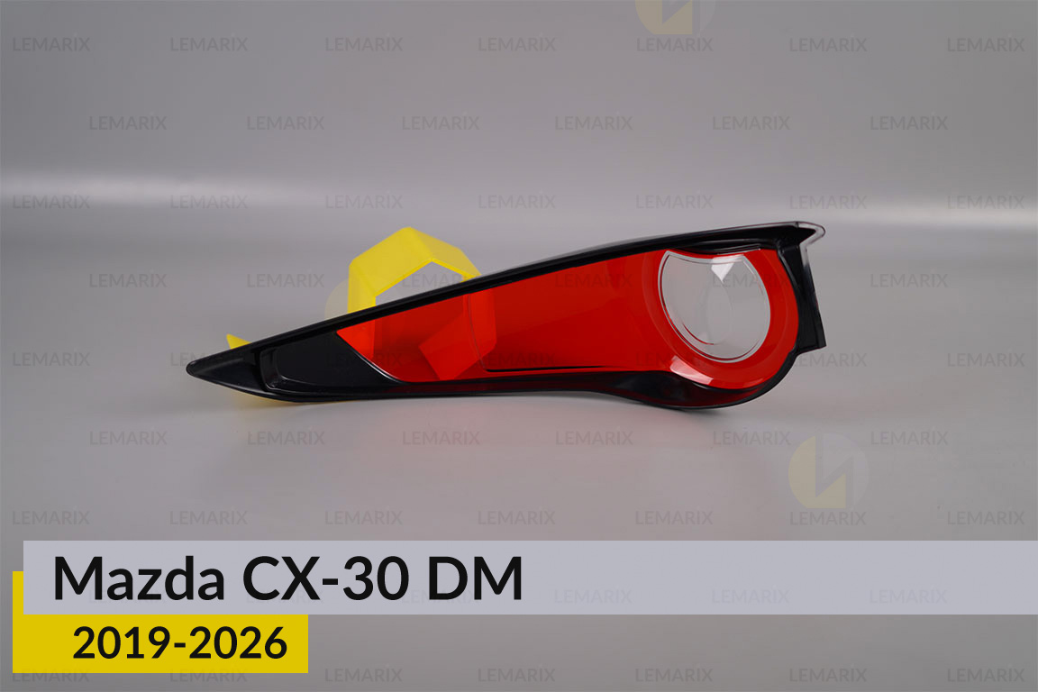 Скло заднього ліхтаря зовнішнє в крилі Mazda CX-30 DM (2019-2026) праве
