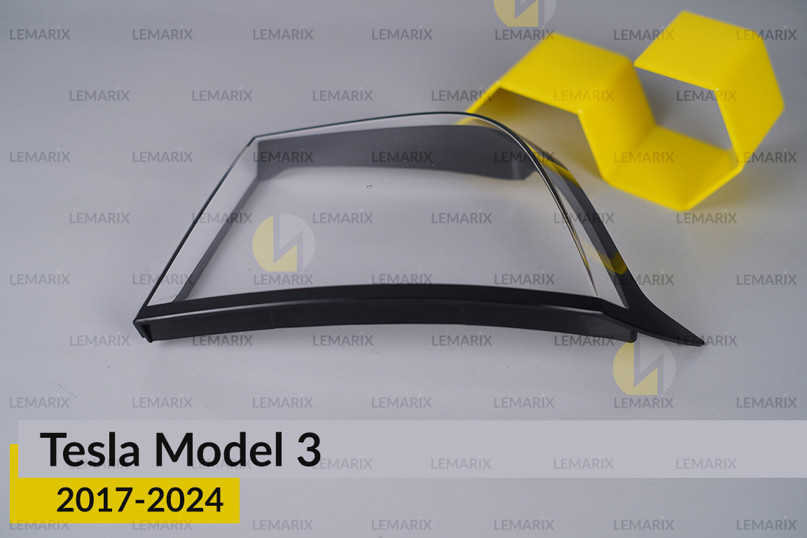 Стекло заднего фонаря внешнее в крыле Tesla Model 3 (2017-2024) правое
