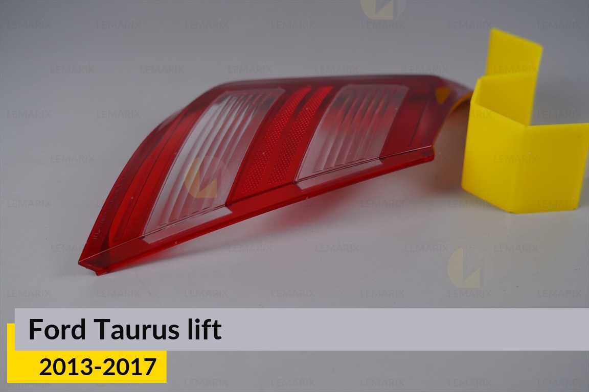 Стекло заднего фонаря Ford Taurus (2013-2017) рест левое