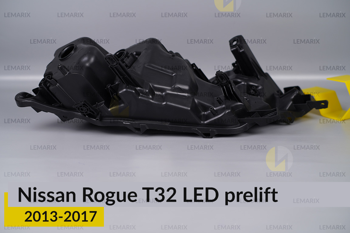 Корпус фари Nissan Rogue T32 LED (2013-2017) дорест правий