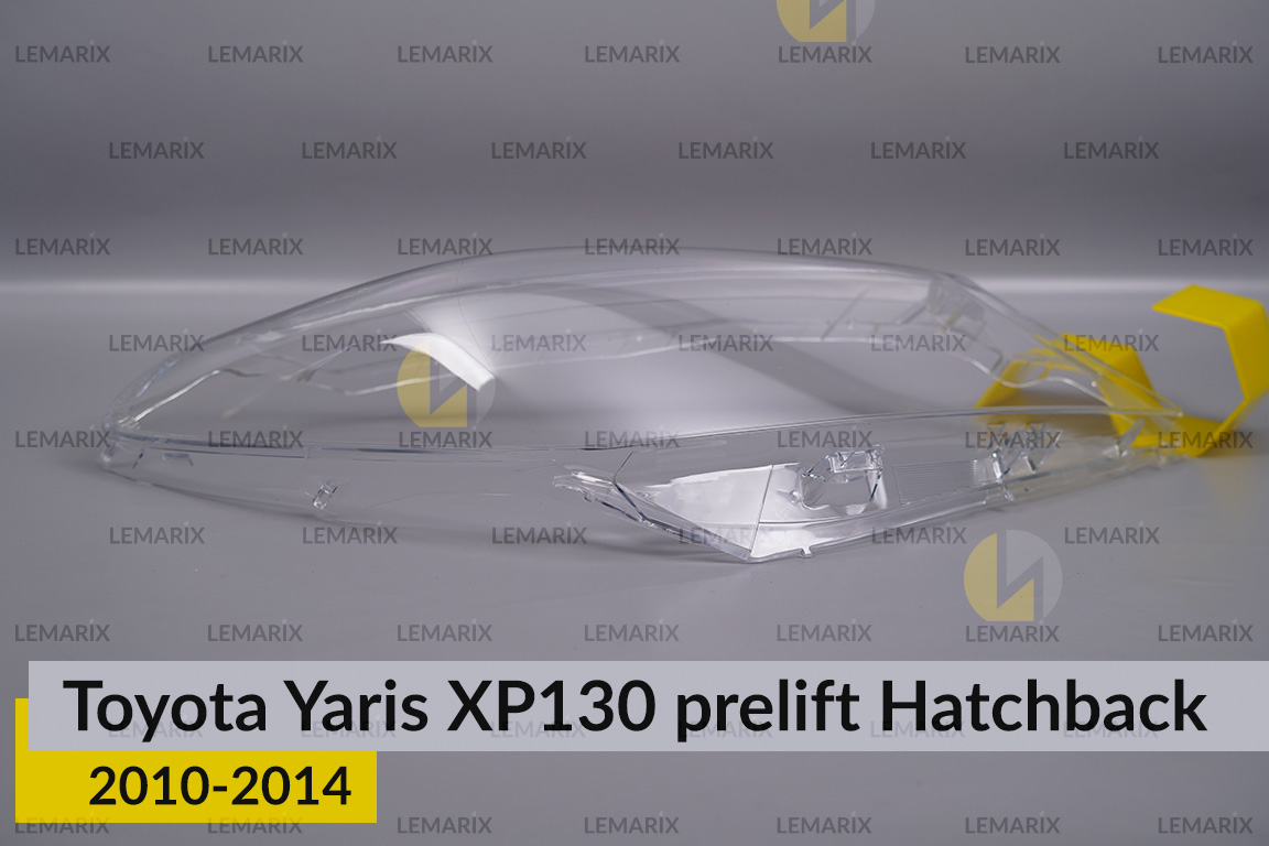 Стекло фары Toyota Yaris XP130 Hatchback (2010-2014) дорест правое