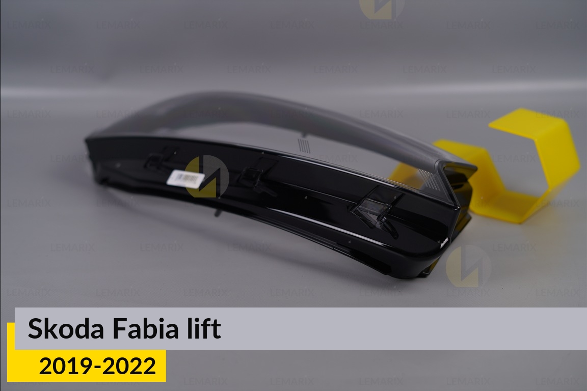 Скло фари Skoda Fabia (2019-2022) рест праве