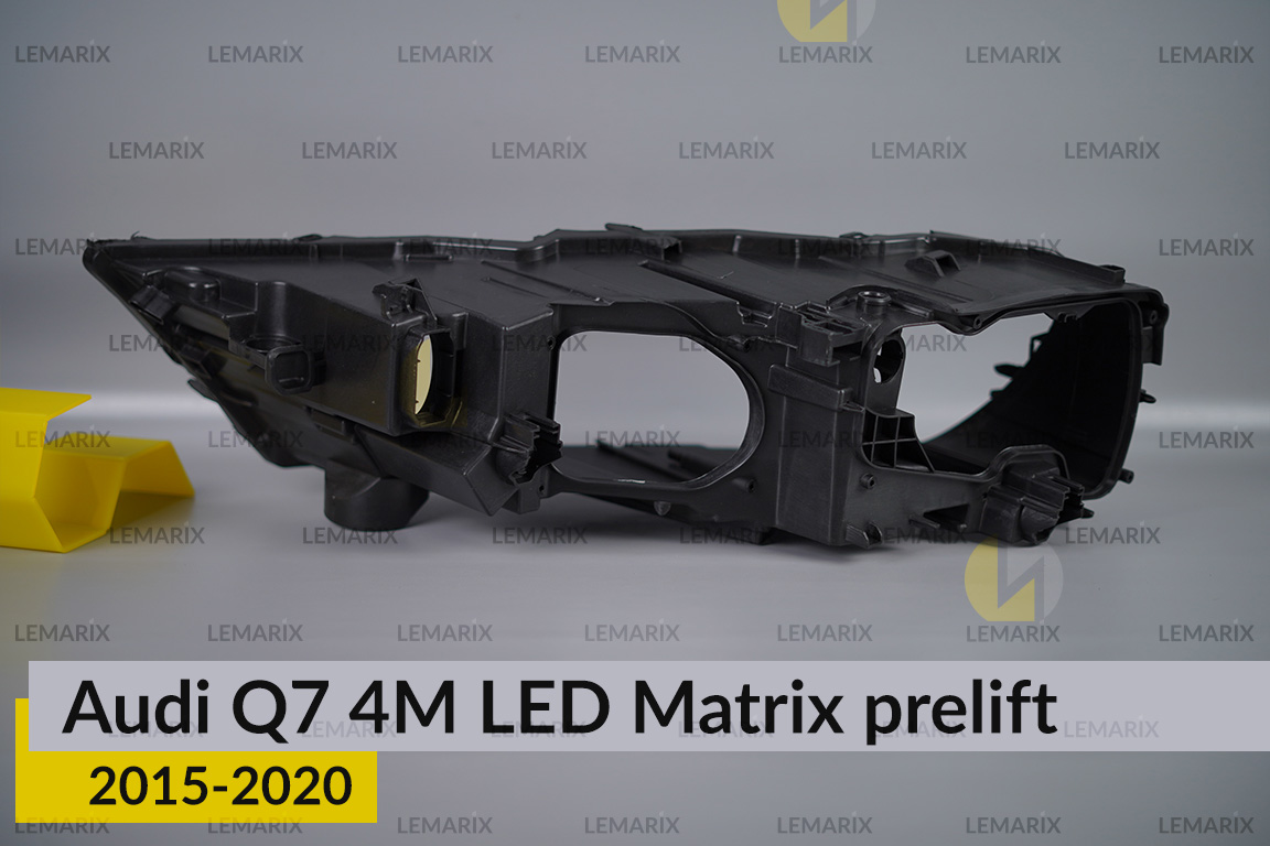 Корпус фари Audi Q7 4M LED Matrix (2015-2020) дорест правий