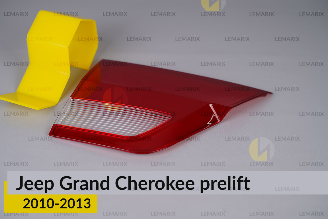 Скло заднього ліхтаря внутрішнє в кришці багажника Jeep Grand Cherokee (2010-2013) дорест ліве