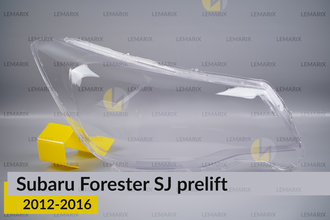 Стекло фары Subaru Forester SJ (2012-2016) дорест правое