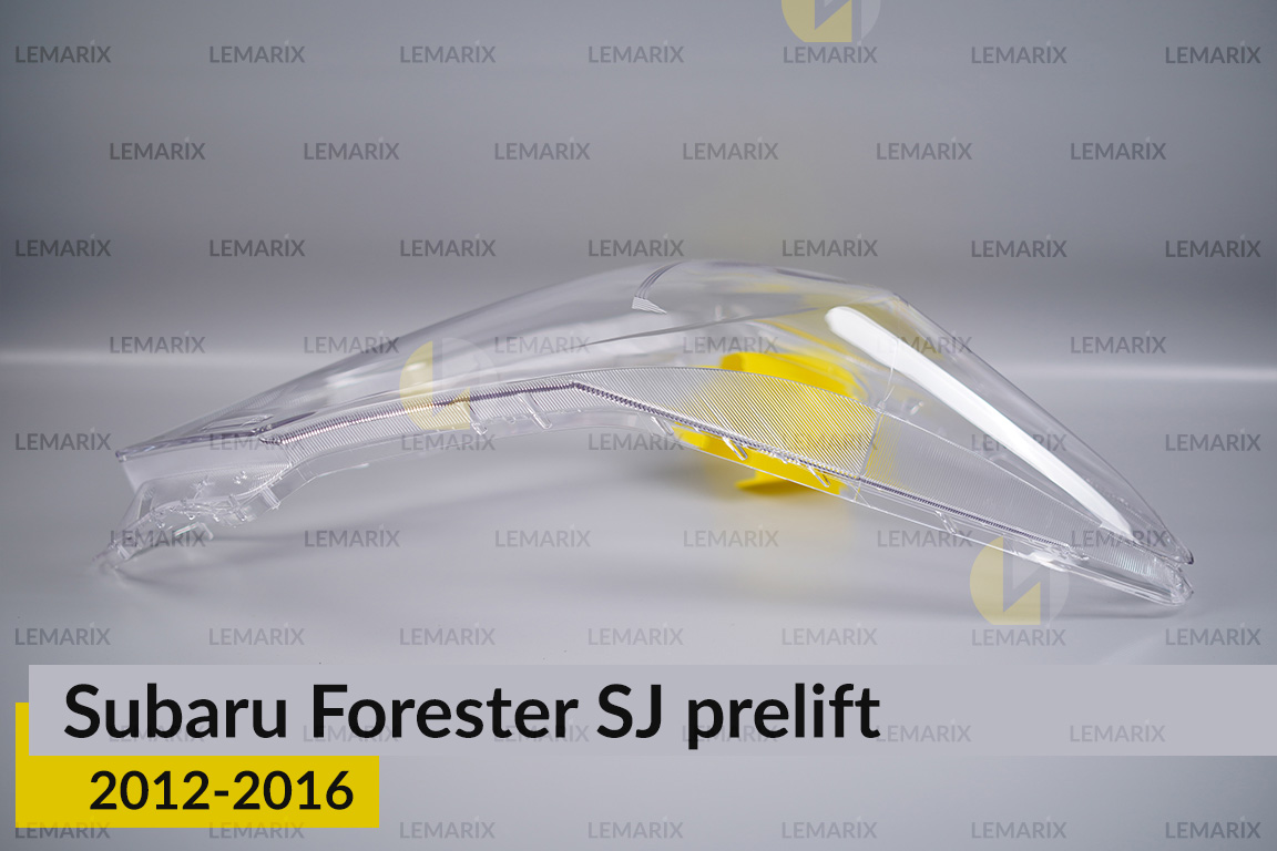 Стекло фары Subaru Forester SJ (2012-2016) дорест правое