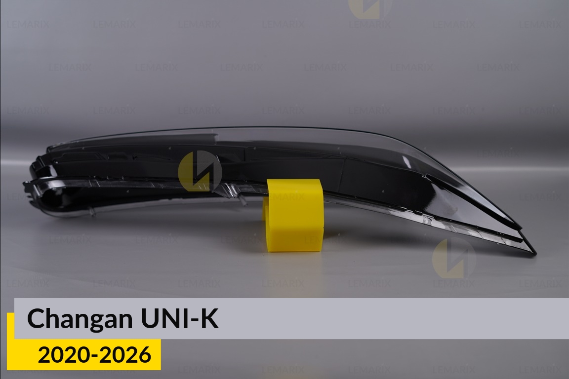 Скло фари Changan UNI-K (2020-2026) праве