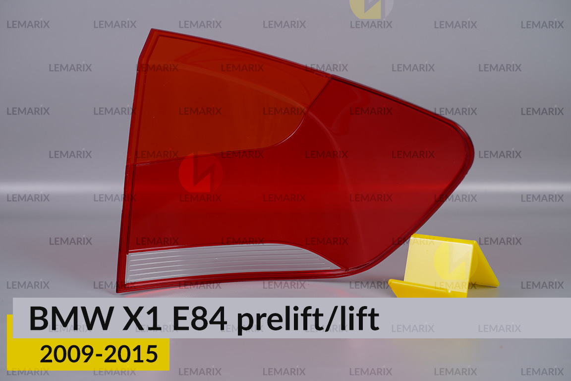 Скло заднього ліхтаря зовнішнє в крилі BMW X1 E84 (2009-2015) дорест/рест ліве