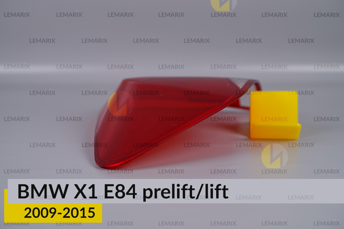 Скло заднього ліхтаря зовнішнє в крилі BMW X1 E84 (2009-2015) дорест/рест ліве