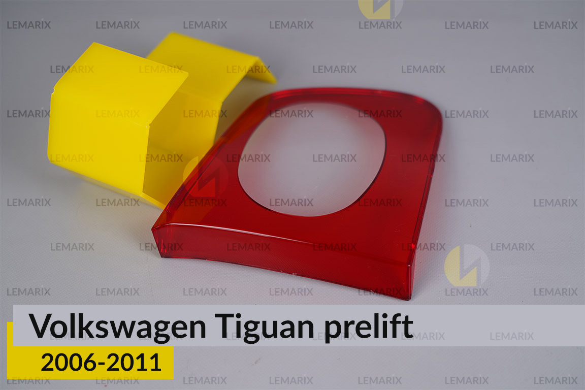 Скло заднього ліхтаря внутрішнє в кришці багажника VW Volkswagen Tiguan (2006-2011) дорест ліве