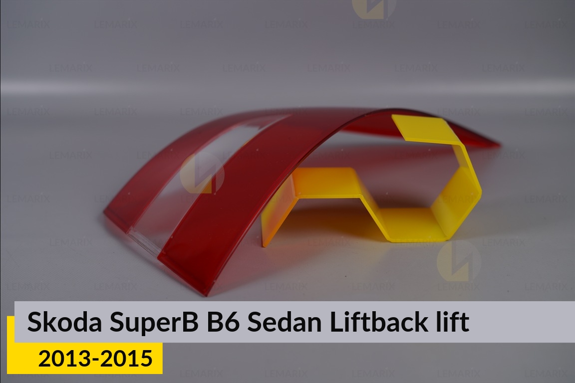 Стекло заднего фонаря внешнее в крыле Skoda SuperB B6 Sedan Liftback (2013-2015) рест правое