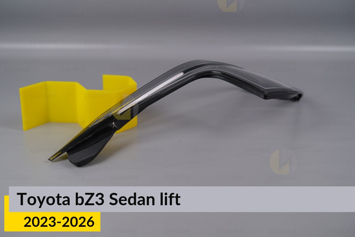 Скло заднього ліхтаря Toyota bZ3 Sedan (2023-2026) рест ліве