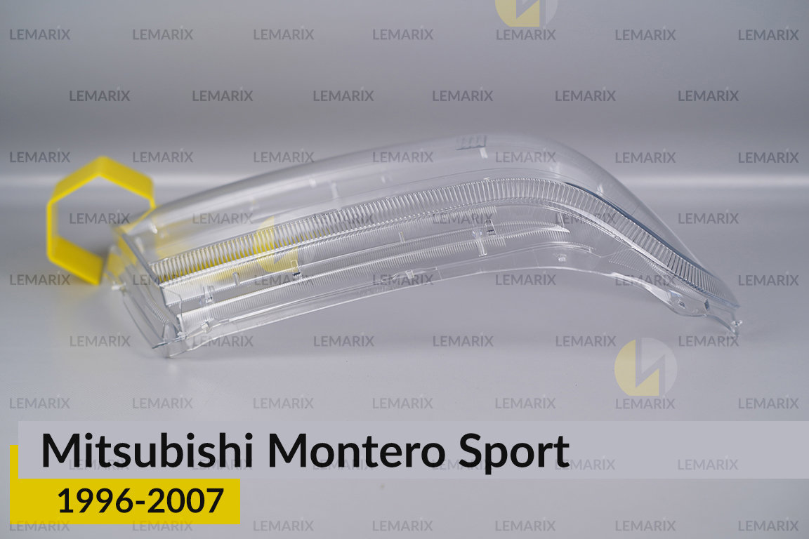 Стекло фары Mitsubishi Montero Sport (1996-2007) правое