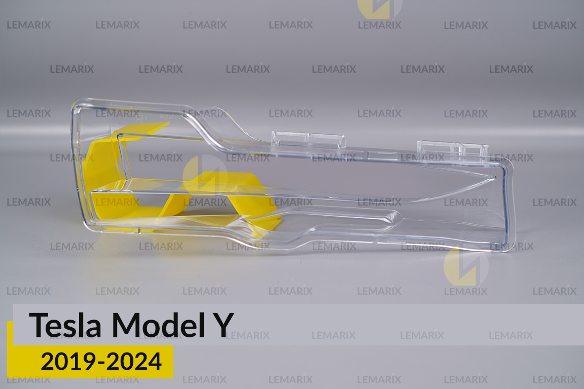 Скло протитуманної фари Tesla Model Y (2019-2025) ліве