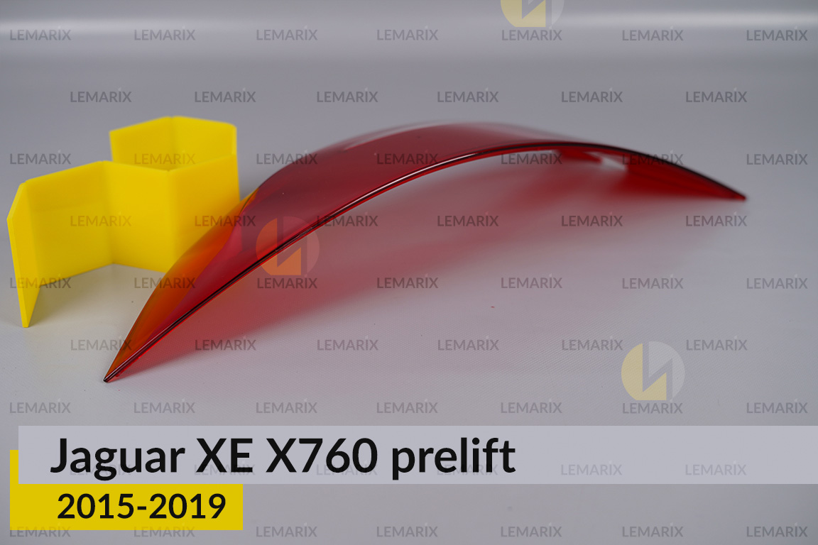 Стекло заднего фонаря внешнее в крыле Jaguar XE X760 (2015-2019) дорест левое