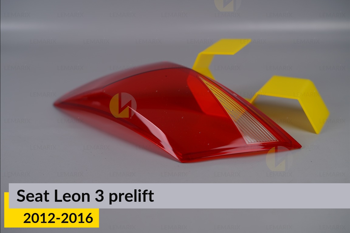 Скло заднього ліхтаря зовнішнє в крилі Seat Leon 3 (2012-2016) дорест праве