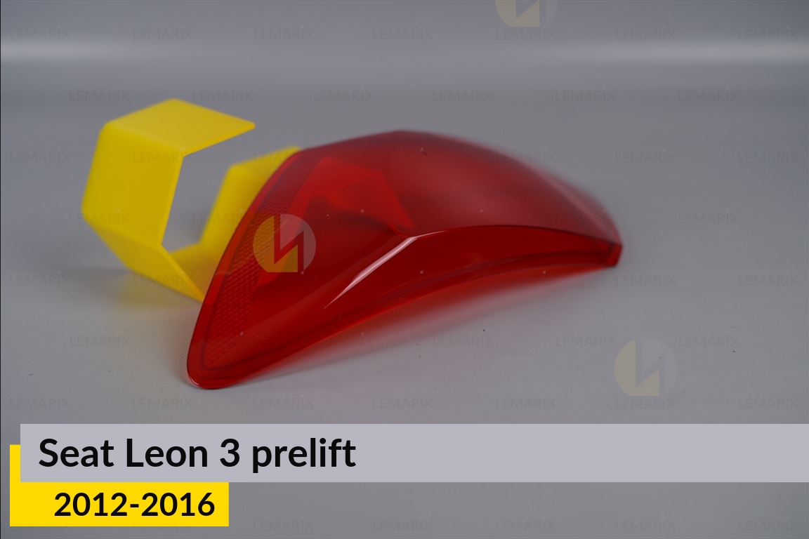 Скло заднього ліхтаря зовнішнє в крилі Seat Leon 3 (2012-2016) дорест праве