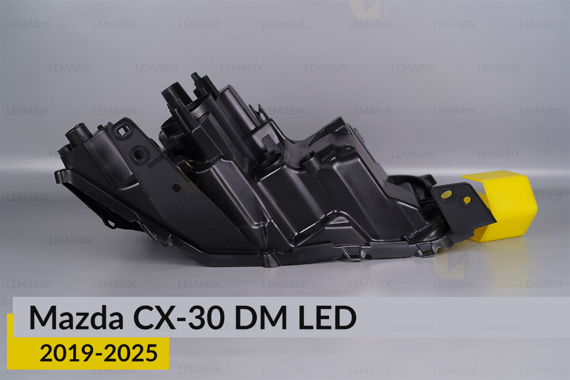 Корпус фари Mazda CX-30 DM LED (2019-2026) правий