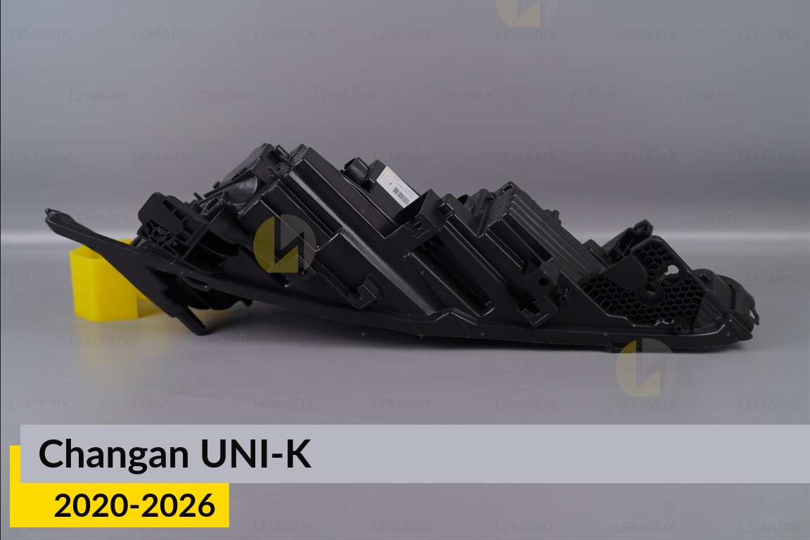 Корпус фари Changan UNI-K (2020-2026) правий