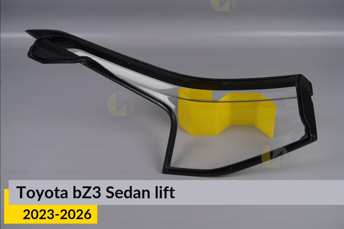 Скло заднього ліхтаря Toyota bZ3 Sedan (2023-2026) рест праве