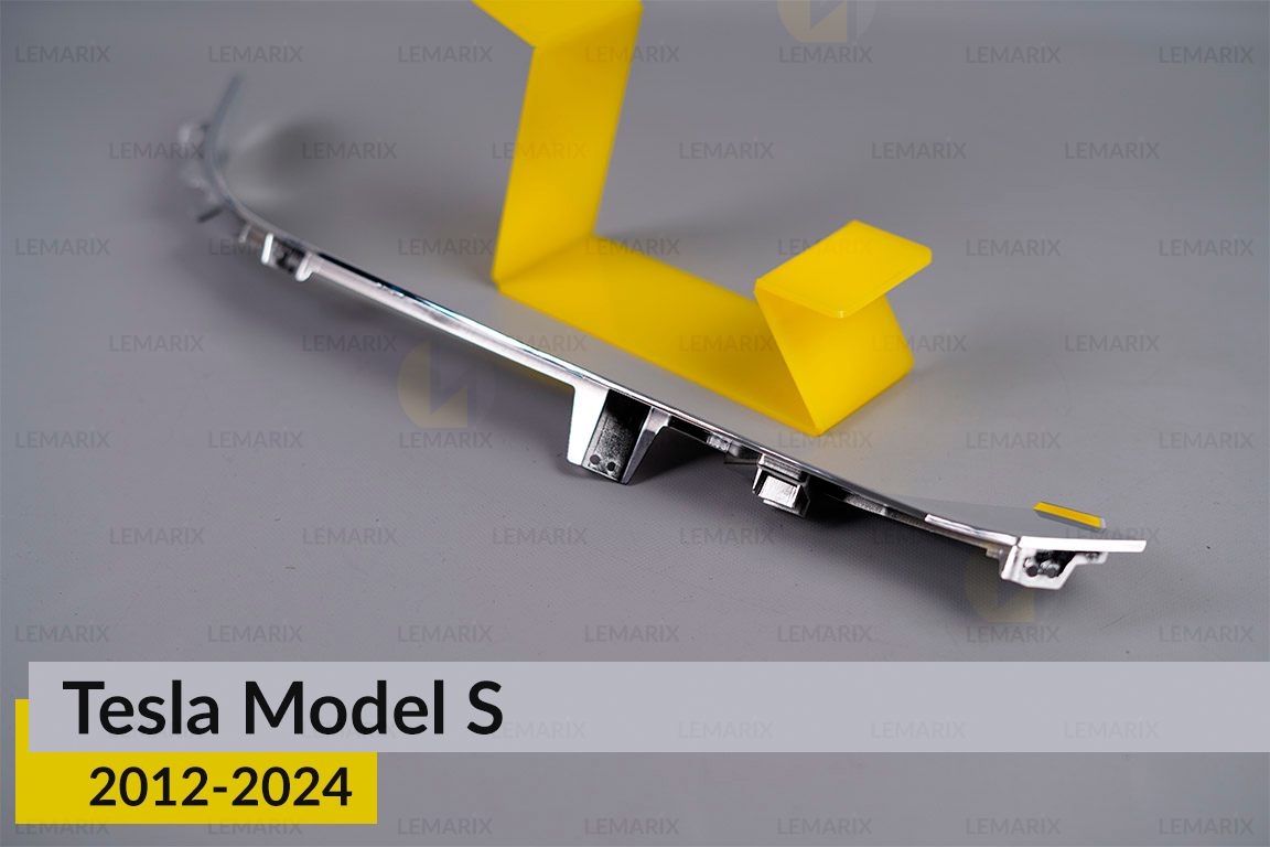 Хромированная декоративная маска нижняя Tesla Model S (2012-2024) правая