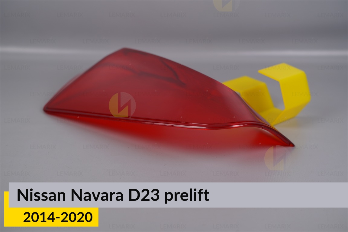 Стекло заднего фонаря Nissan Navara D23 (2014-2020) дорест левое