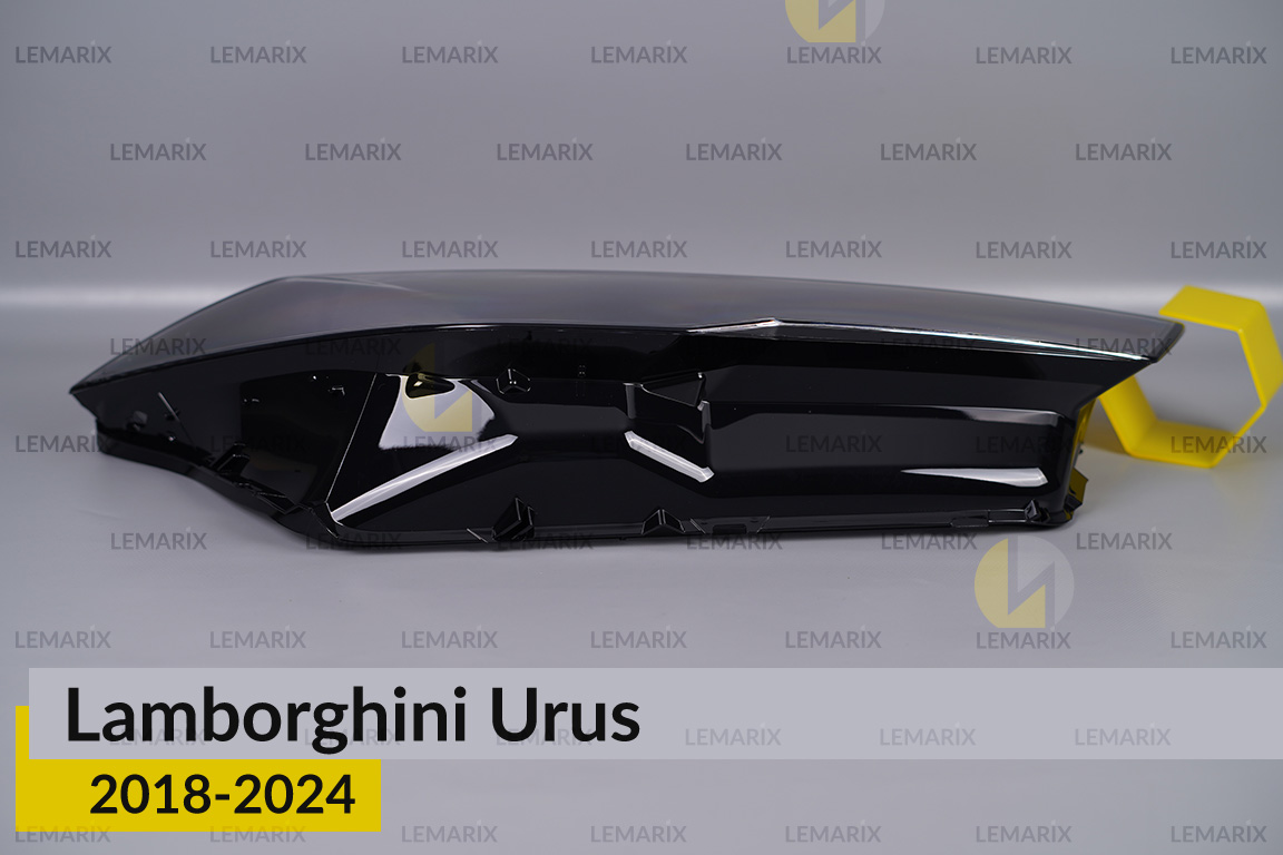 Стекло фары Lamborghini Urus (2018-2026) правое