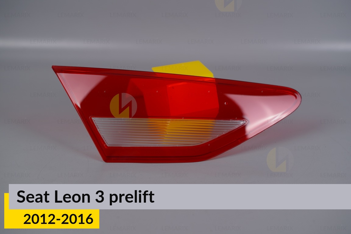 Скло заднього ліхтаря внутрішнє в кришці багажника Seat Leon 3 (2012-2016) дорест ліве