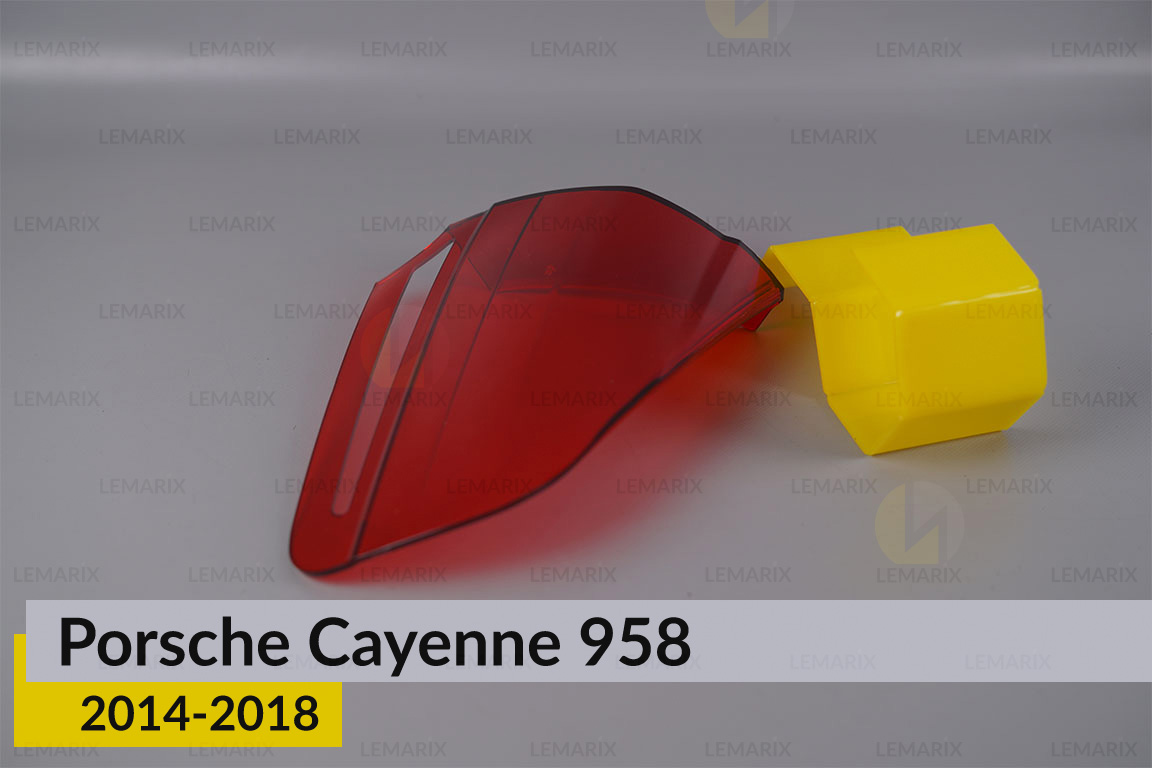 Скло заднього ліхтаря внутрішнє в кришці багажника Porsche Cayenne 958 (2014-2018) рест ліве