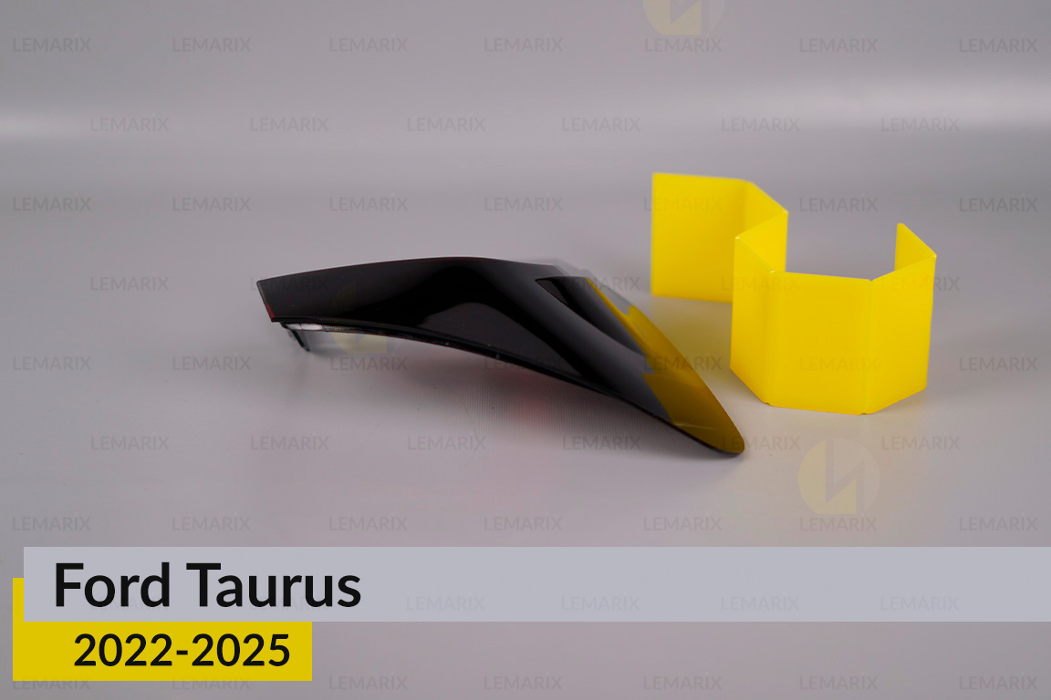 Скло заднього ліхтаря зовнішнє в крилі Ford Taurus (2022-2025) ліве