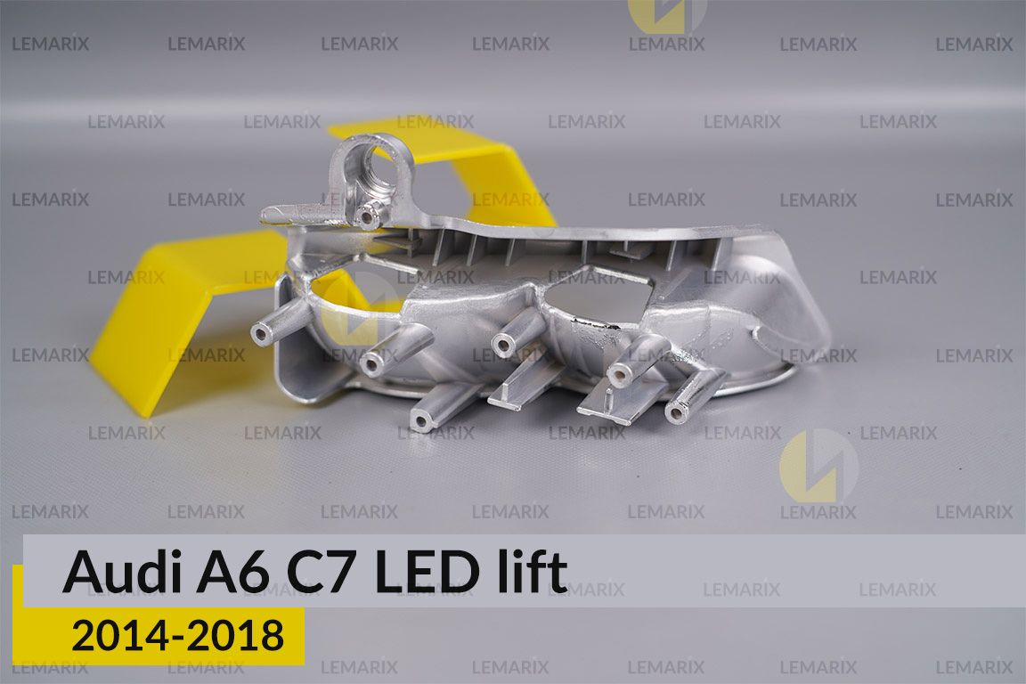 Хромований відбивач дальнього світла Audi A6 C7 LED (2014-2018) рест правий
