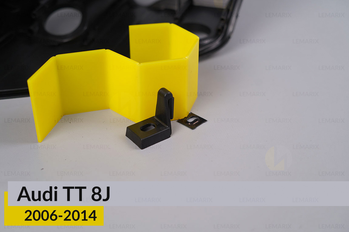 Ремкомплект кріплення корпуса фар кронштейн Audi TT 8J (2006-2014) 8j0941461 лівий/правий – 1 од.