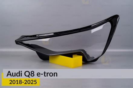 Скло фари Audi Q8 e-tron (2018-2025) ліве
