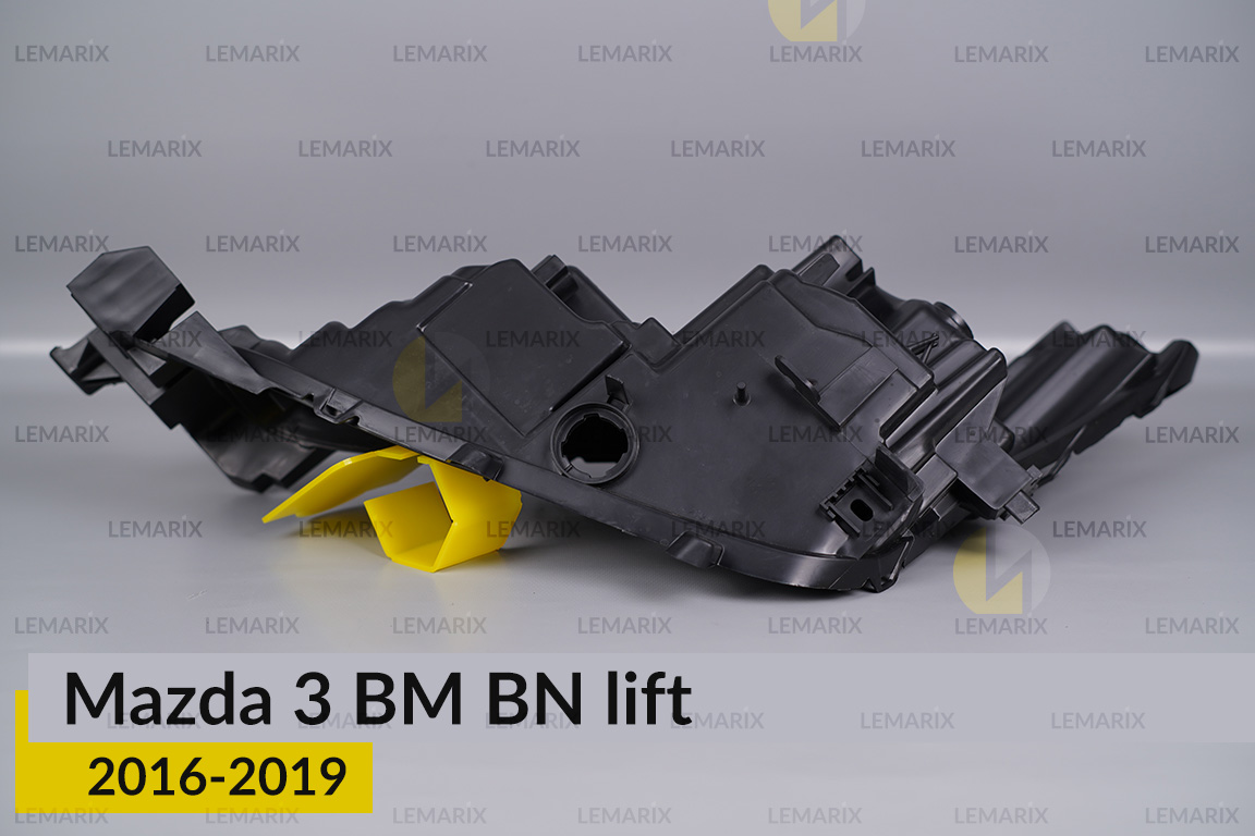 Корпус фари Mazda 3 BM BN (2016-2019) рест правий