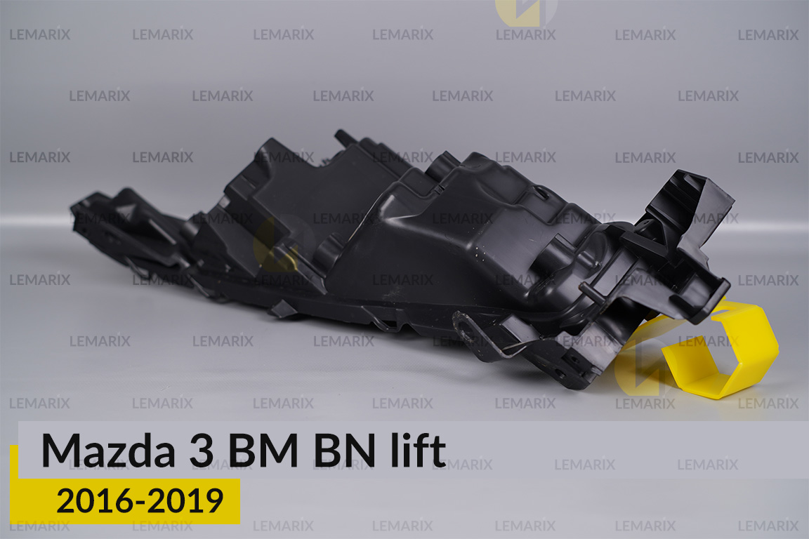 Корпус фари Mazda 3 BM BN (2016-2019) рест правий