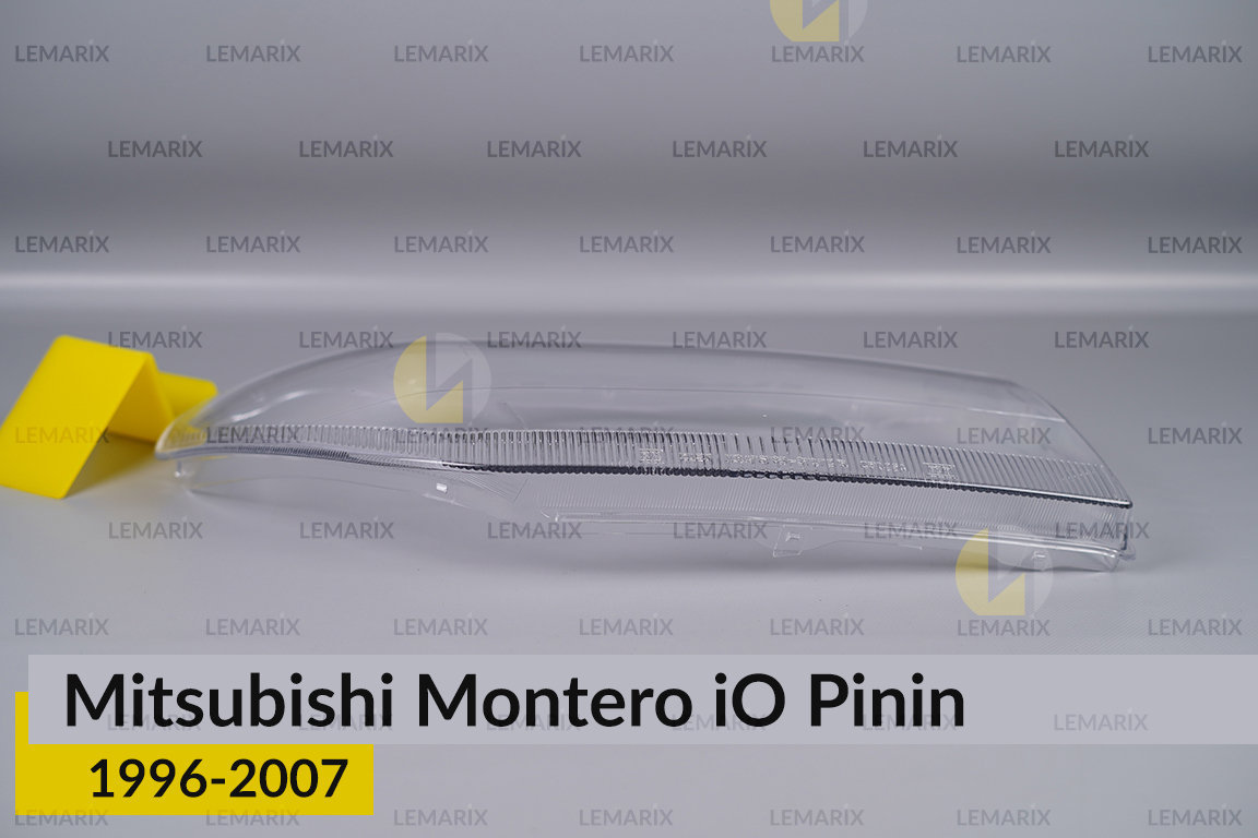 Стекло фары Mitsubishi Montero iO Pinin (1996-2007) правое