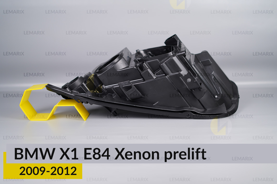Корпус фари BMW X1 E84 Xenon (2009-2012) дорест правий