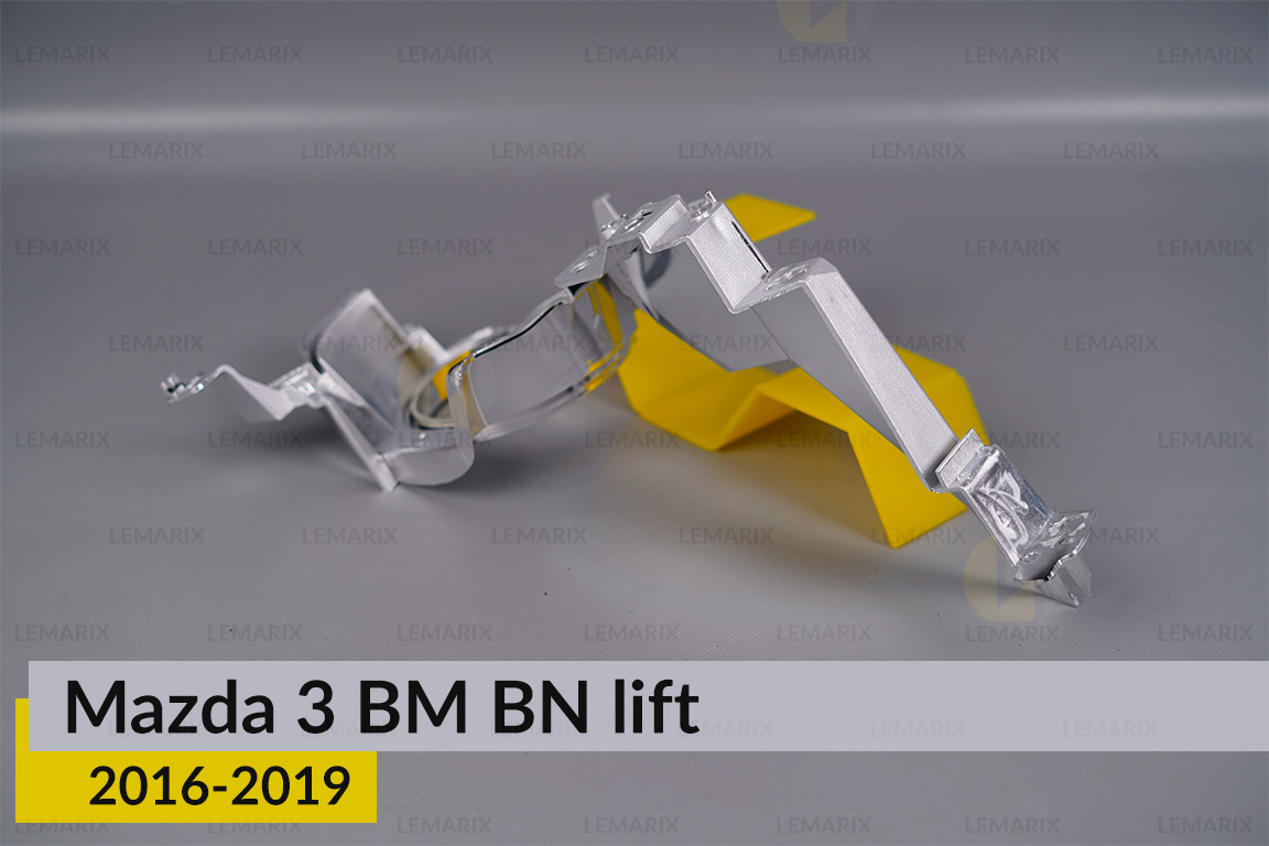 Хромована маска під лінзу Mazda 3 BM BN (2016-2019) рест ліва