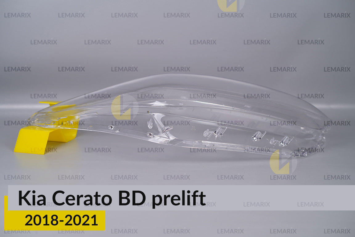 Скло фари Kia Cerato BD (2018-2021) дорест праве