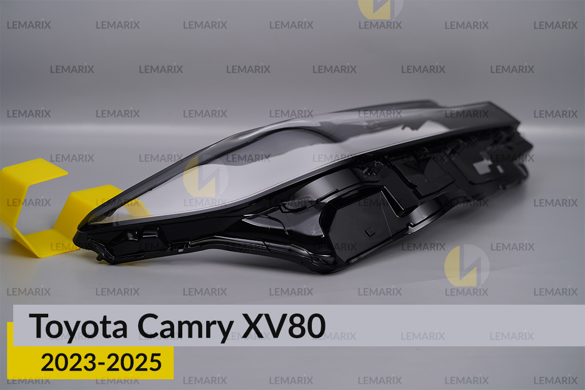Скло фари Toyota Camry XV80 (2023-2026) праве