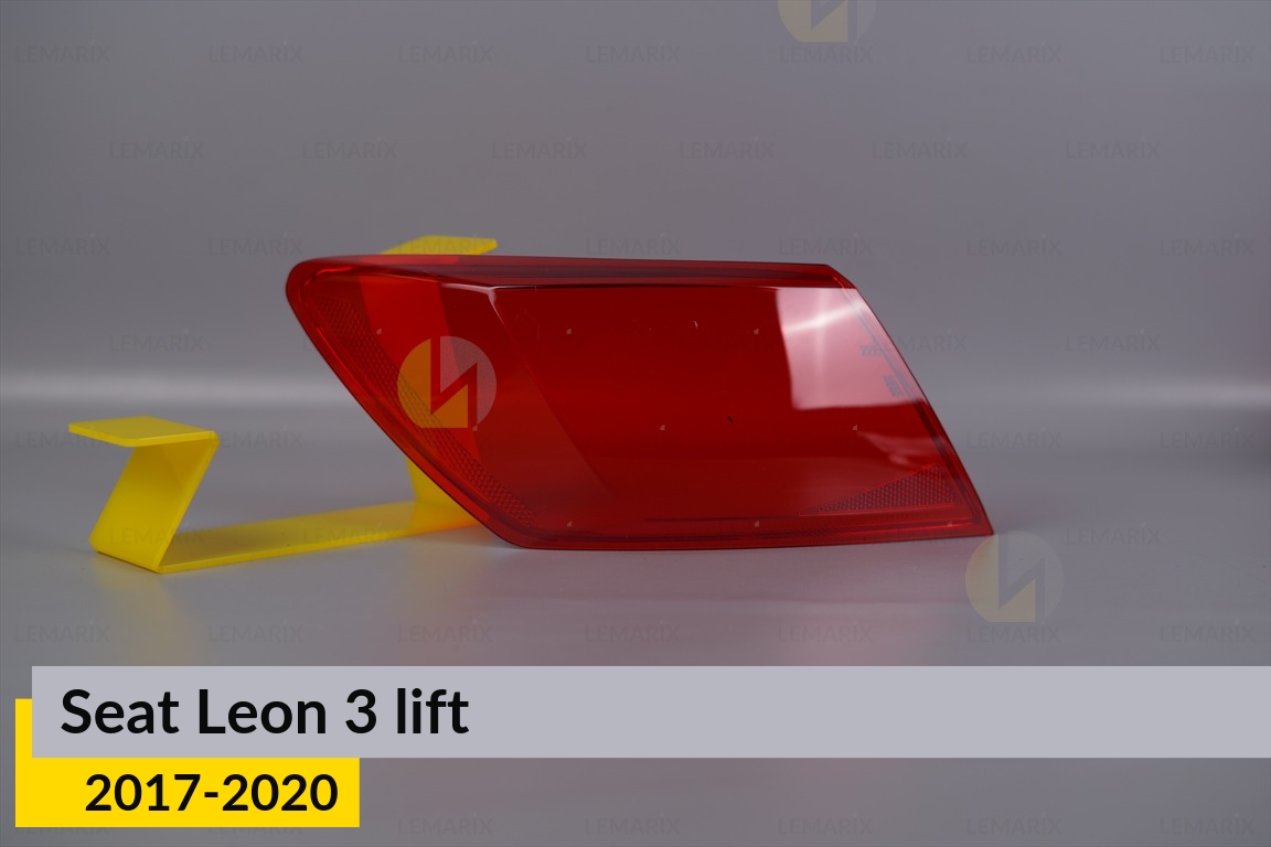 Скло заднього ліхтаря зовнішнє в крилі Seat Leon 3 (2017-2020) рест ліве