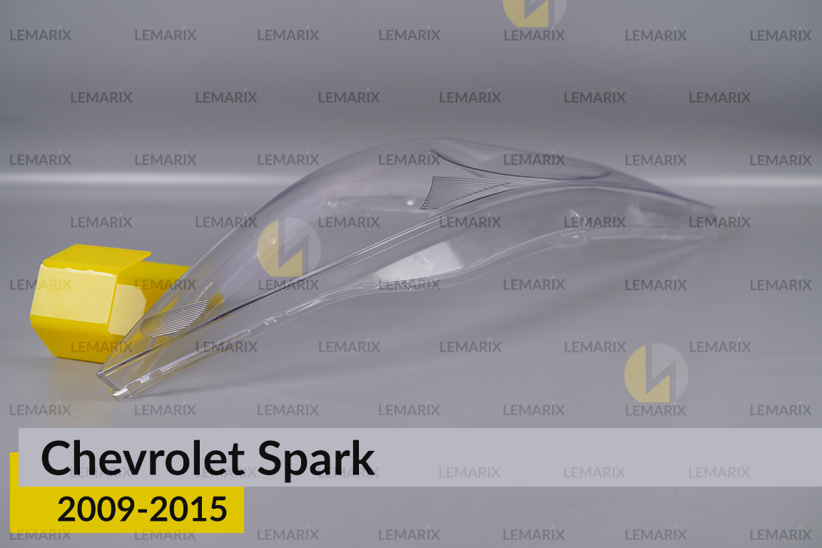 Стекло фары Chevrolet Spark (2009-2015) правое