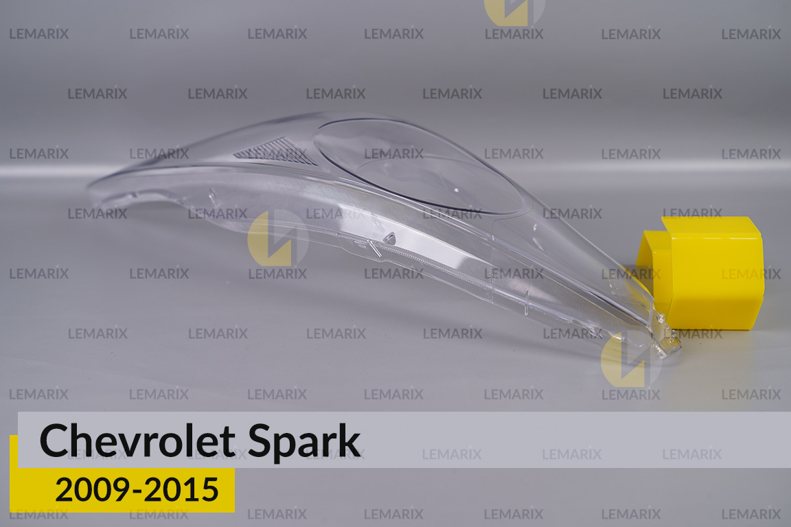 Стекло фары Chevrolet Spark (2009-2015) правое