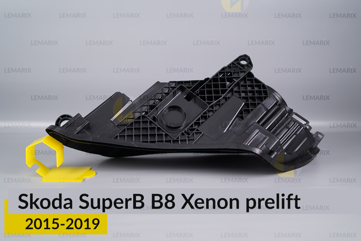 Корпус фары Skoda SuperB B8 Xenon (2015-2019) дорест правый