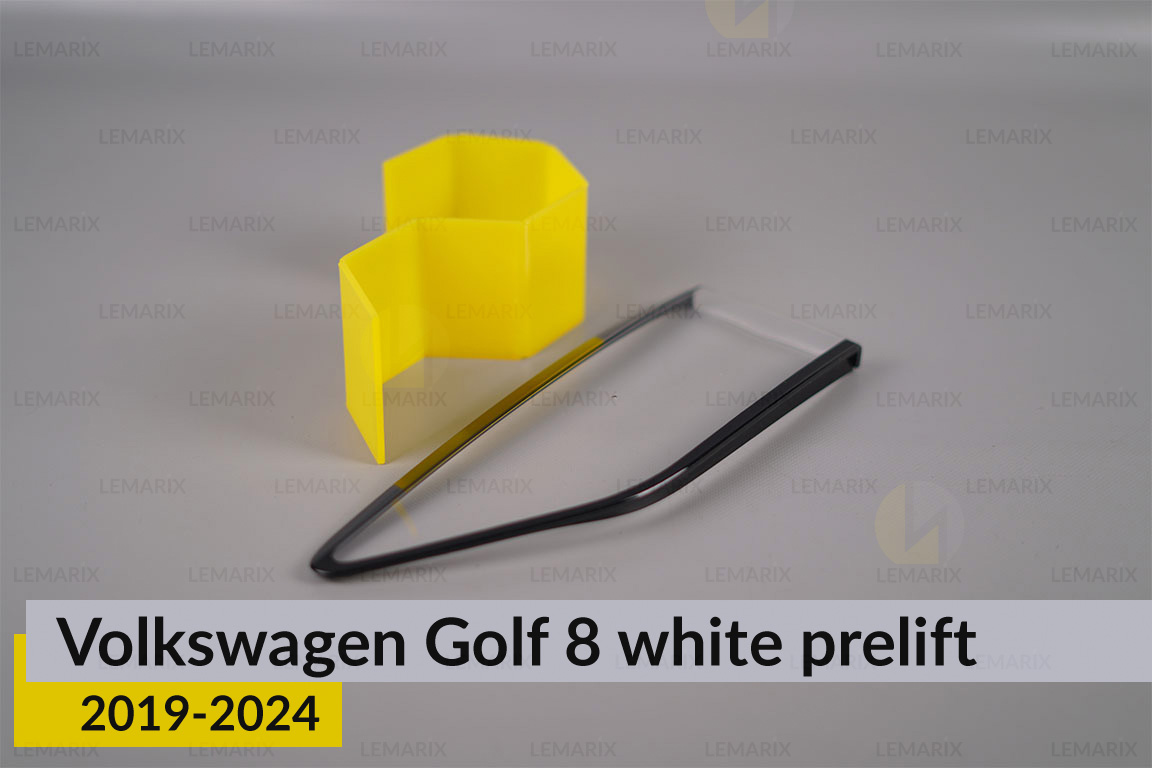 Скло заднього ліхтаря внутрішнє в кришці багажника VW Volkswagen Golf 8 white (2019-2024) дорест праве