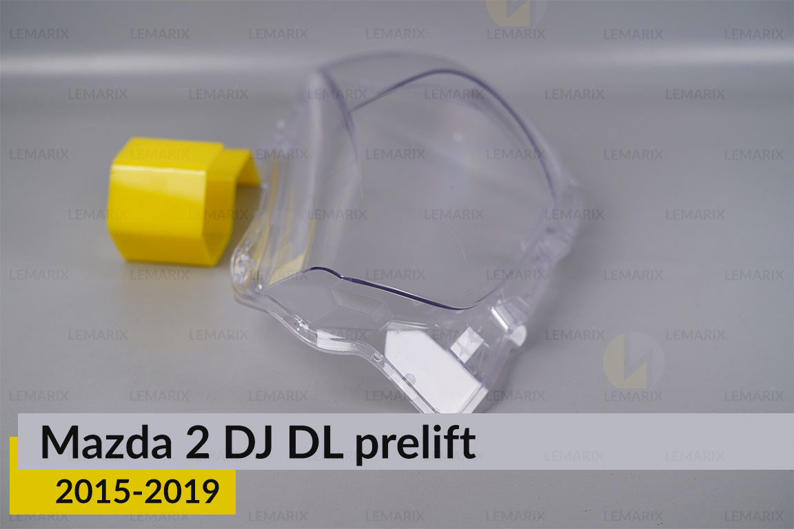 Стекло фары Mazda 2 DJ DL (2015-2019) дорест левое
